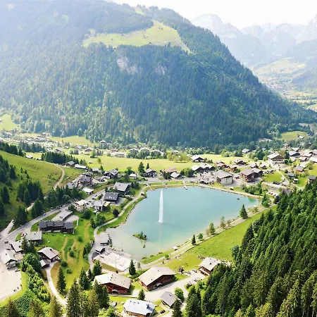Luxurious Near With Balcony Châtel
